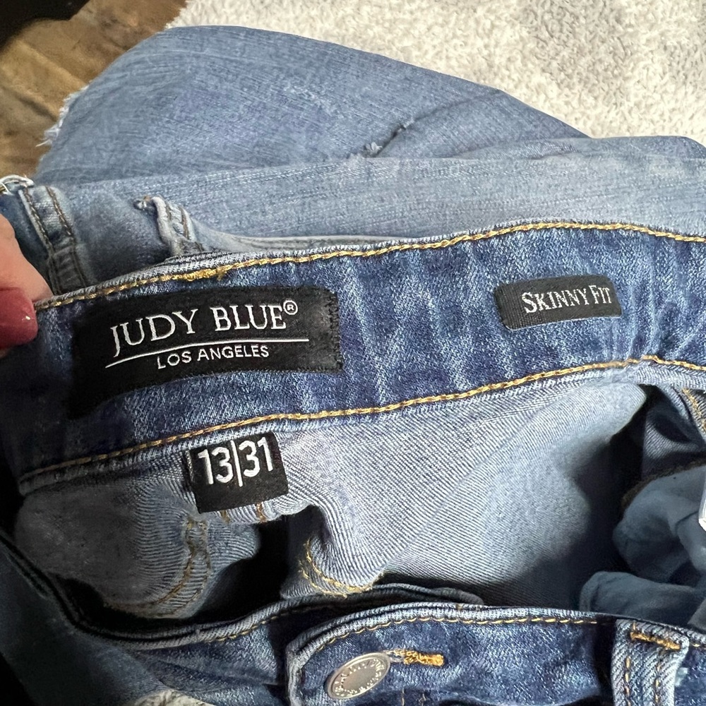 Judy Blue 13/31 NWOT JEANS